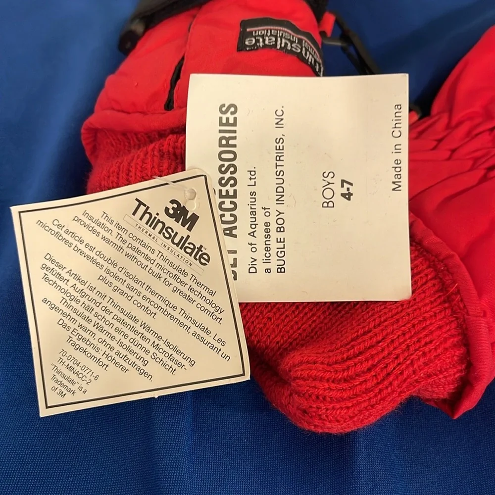 Bugle Boy Red Thermal Insulation Gloves Boys size 5-7